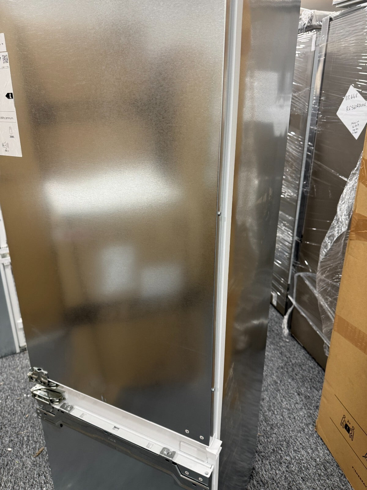 UNUSED Neff KI5872FE0G 177cm Integrated 70/30 Fridge Freezer built in BR2212