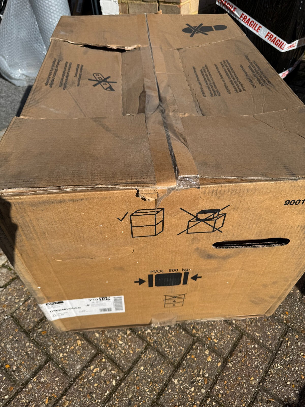 NEW NEFF N90 90cm D96BMV5N5B Wall mounted cooker hood Extractor BR2079