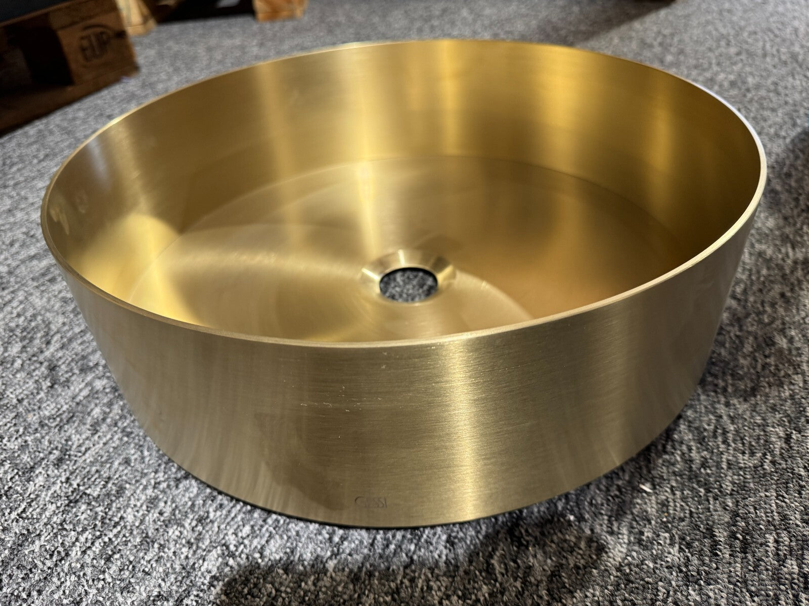 NEW Gessi 316 Brushed Brass Bathroom Round Counter top washbasin Sink tap BR954