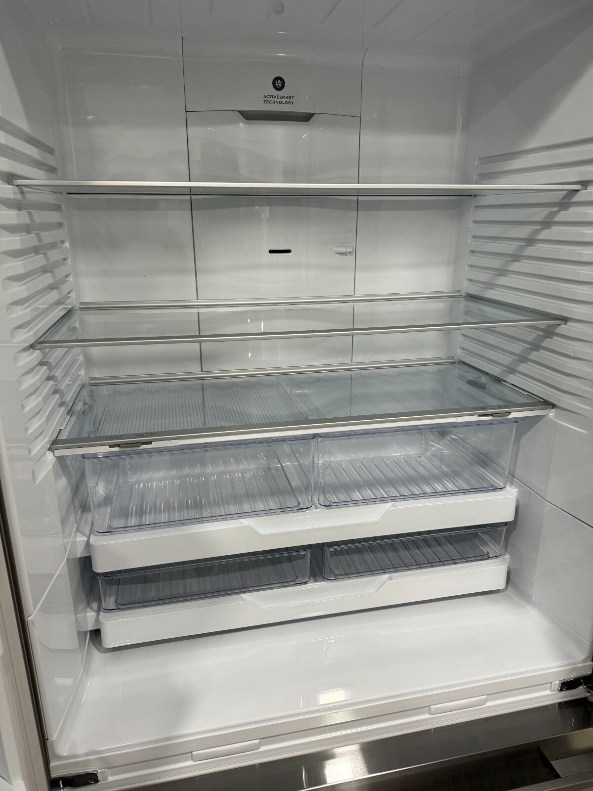 New Fisher & Paykel RF610ADJX7 Fridge Freezer Refrigerator French Door BR582 ICE