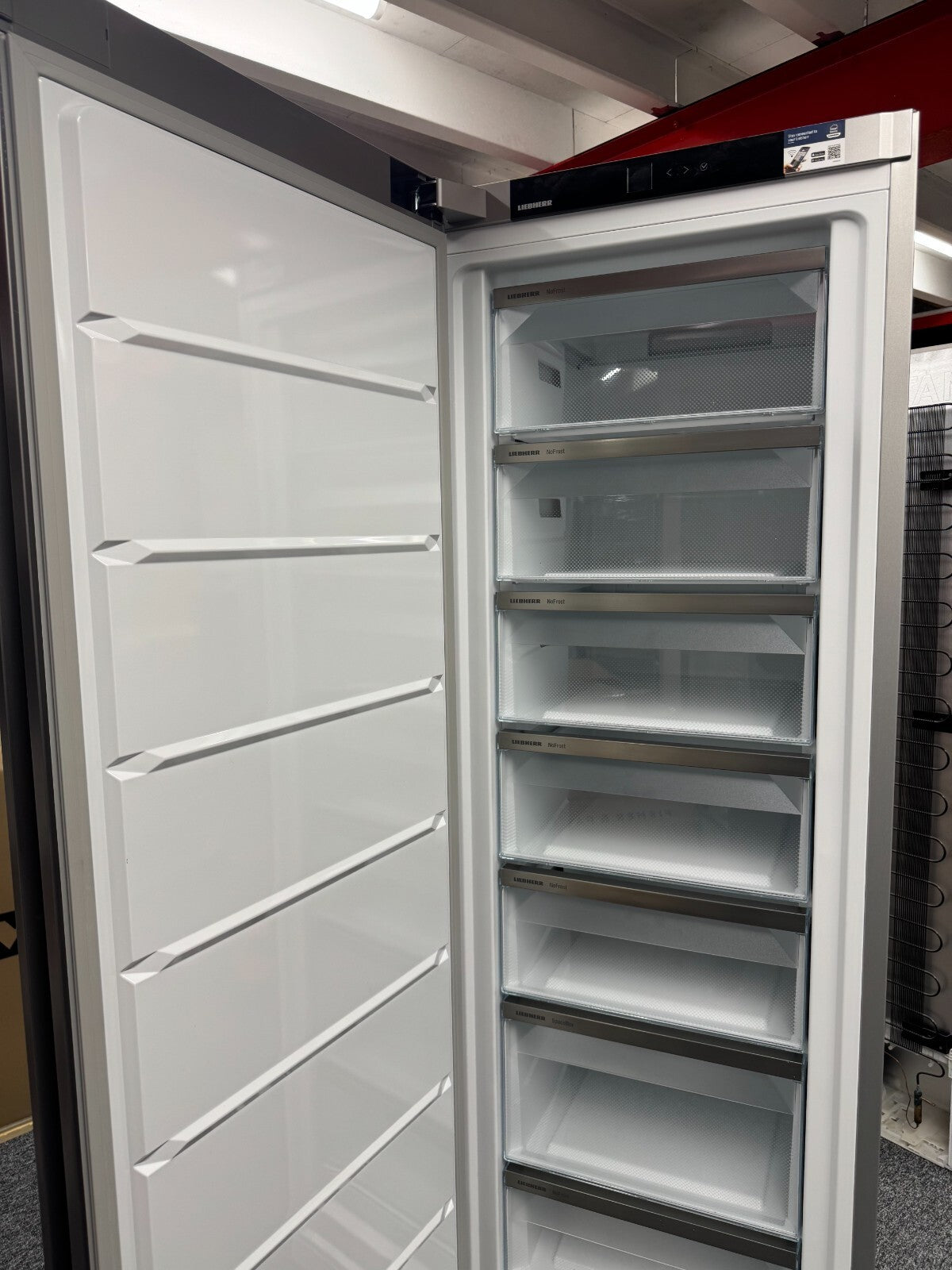 New Liebherr SFNsfe 5227 Column Freezer Freestanding frost free Silver BR2228