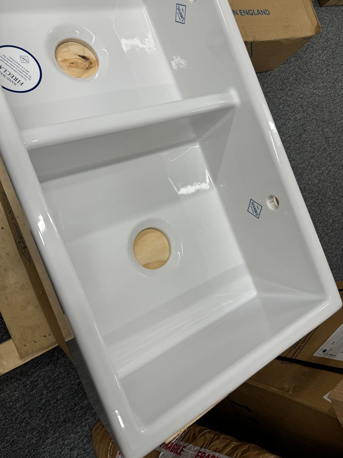 NEW Shaws Of Darwen SCSH900WH Double Bowl Kitchen Sink Basin white BR604