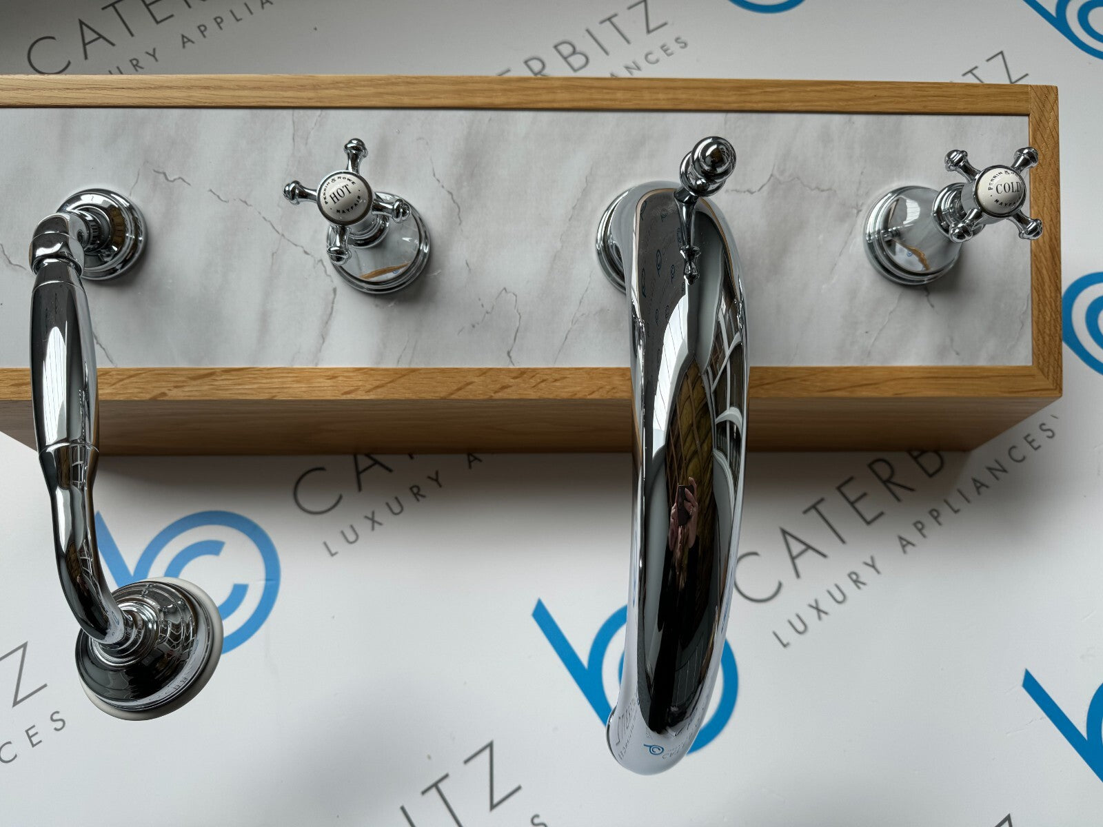 UNUSED 3649 PERRIN & ROWE 4 HOLE DECK MOUNTED C-SPOUT BATH TAP SHOWER CHROME
