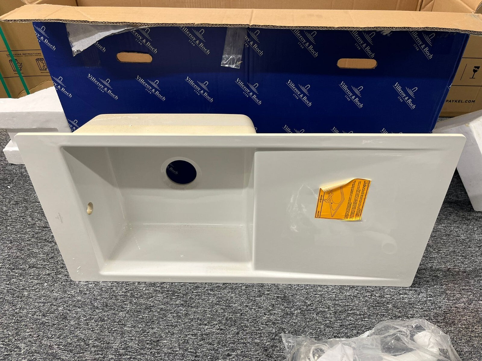 NEW Villeroy & Boch Timeline 60 1 Bowl White Ceramic Kitchen Sink Drainer BR882