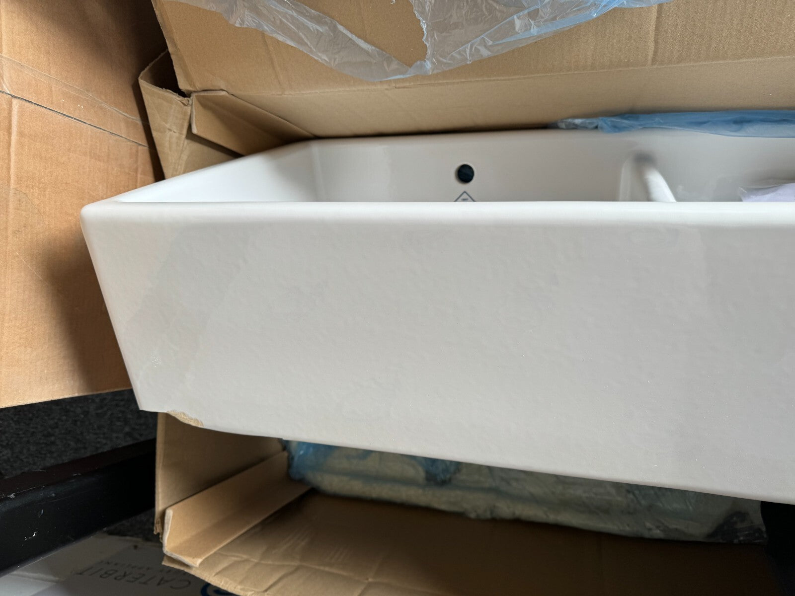 New Shaws Of Darwen SCSH101WH White Ceramic Double Bowl Kitchen Sink damaged 274