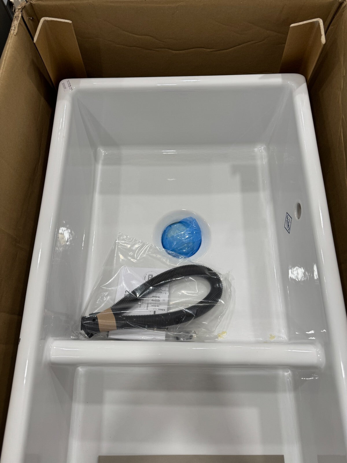 New Shaws Of Darwen SCSH101WH Kitchen double basin sink White BR2239