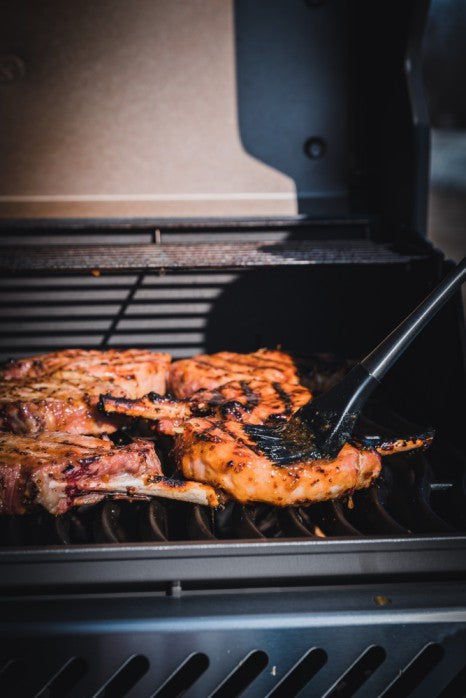 Stainless Steel 3 Piece Toolset | BBQ Tools Set | Grill Spatula Tongs Brush | Premium Stainless Steel BBQ Accessories | Caterbitz UK