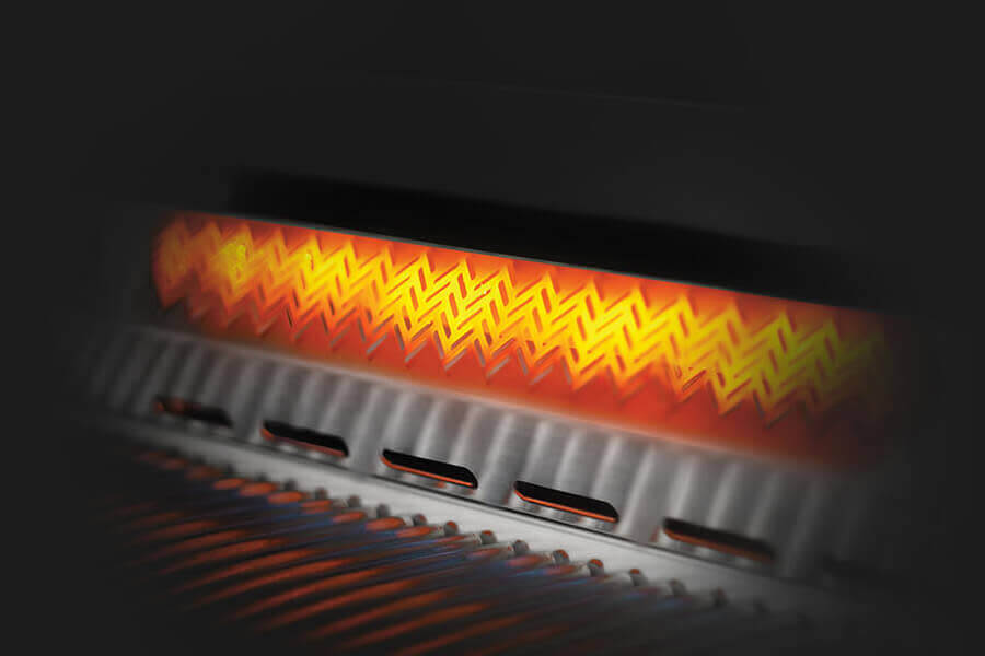 Built-In 700 Series 44 Gas Grill | 6 Burner Gas Grill | Infrared Rear Rotisserie | Stainless Steel WAVE™ Grids | Outdoor Kitchen UK | Caterbitz