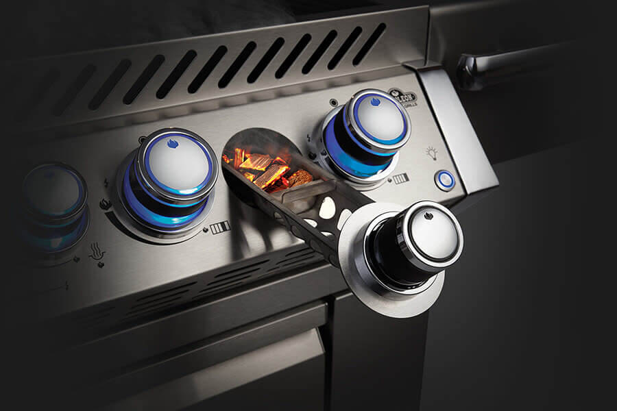 Built-in Prestige PRO 825 RBI | 6 Burner Gas Grill | Infrared Rear & Bottom Burners | WAVE Stainless Steel Grids | Caterbitz UK