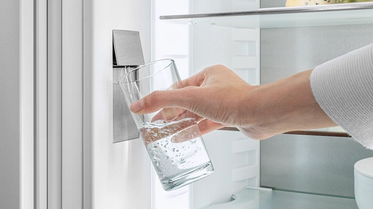 Liebherr ICBNci 5183 peak BioFresh NoFrost Integrated fridge-freezer
