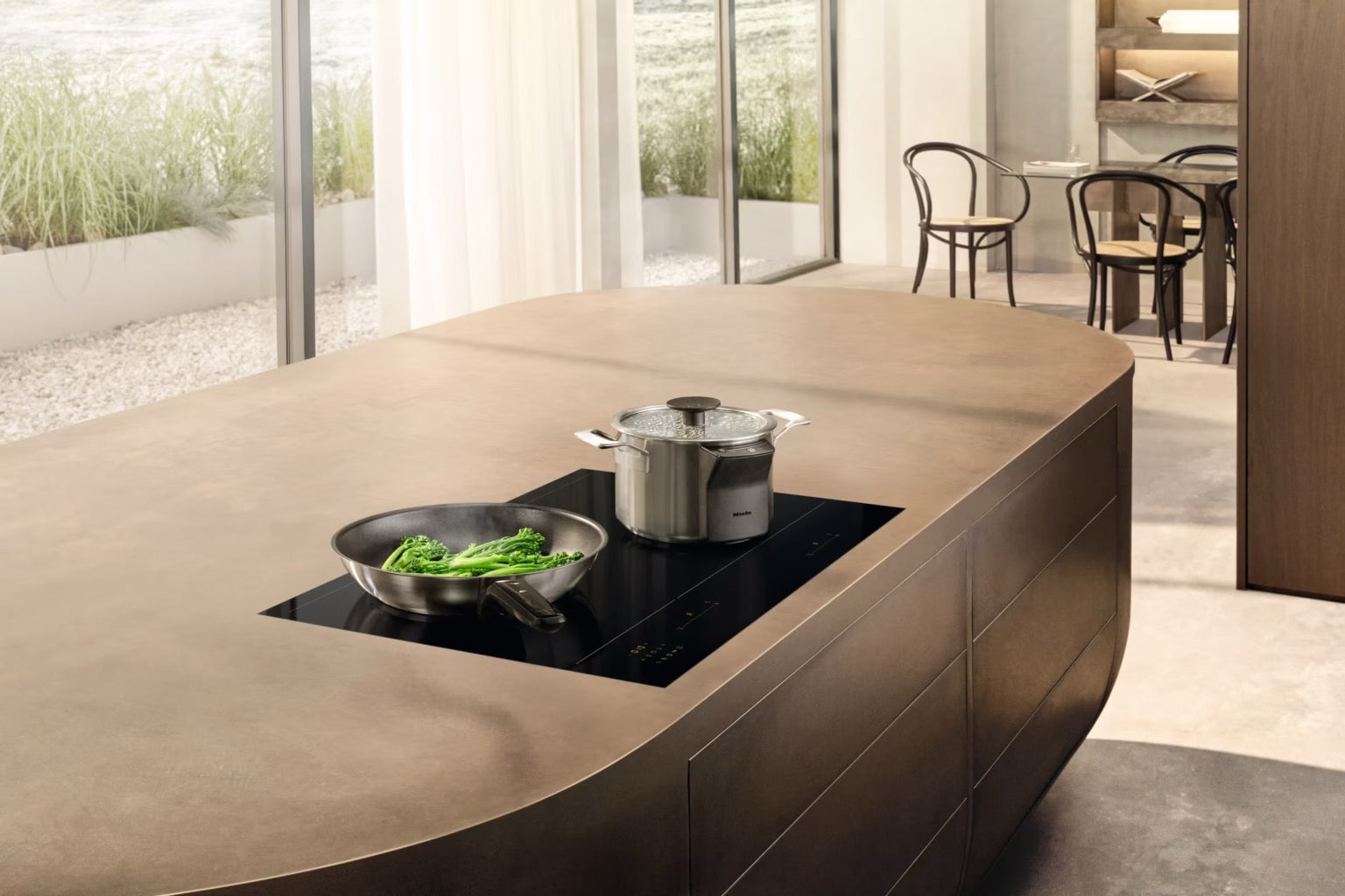 Miele Black Glass 80cm Induction Hob with 3 PowerFlex Zones