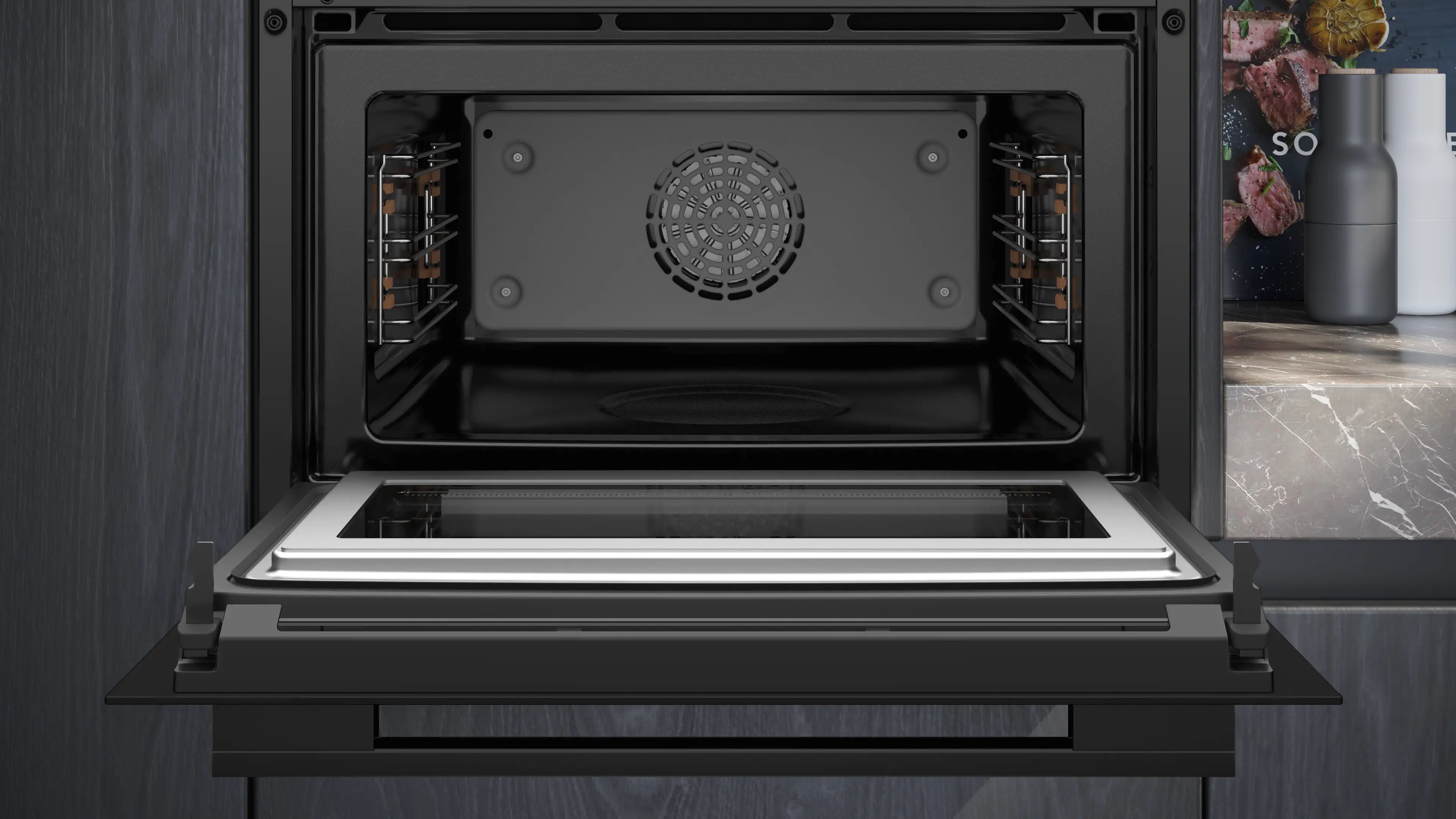 Siemens iQ700 Built-in compact oven with microwave function 60 x 45 cm Black - CM736G1B1