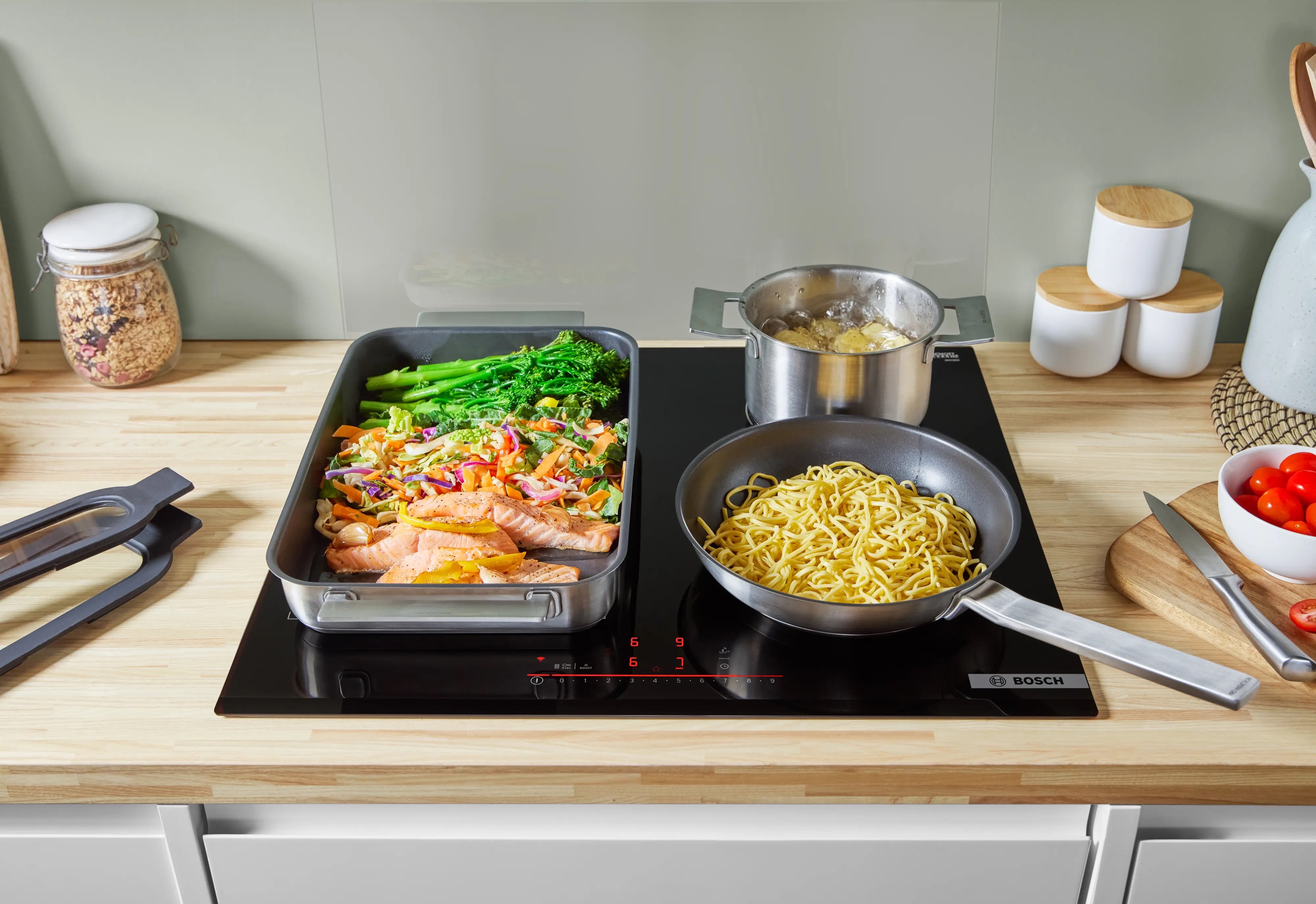 Bosch Series 6 Induction hob 60 cm surface mount without frame - PIX631HC1E