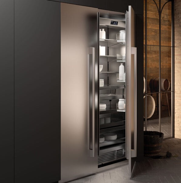 Signature Kitchen Suite 30” SKS integrated Refrigerator -