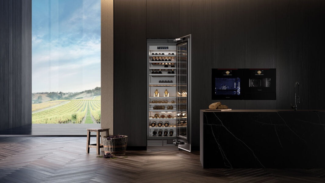 Signature Kitchen Suite Column wine cellar refrigerator 24"