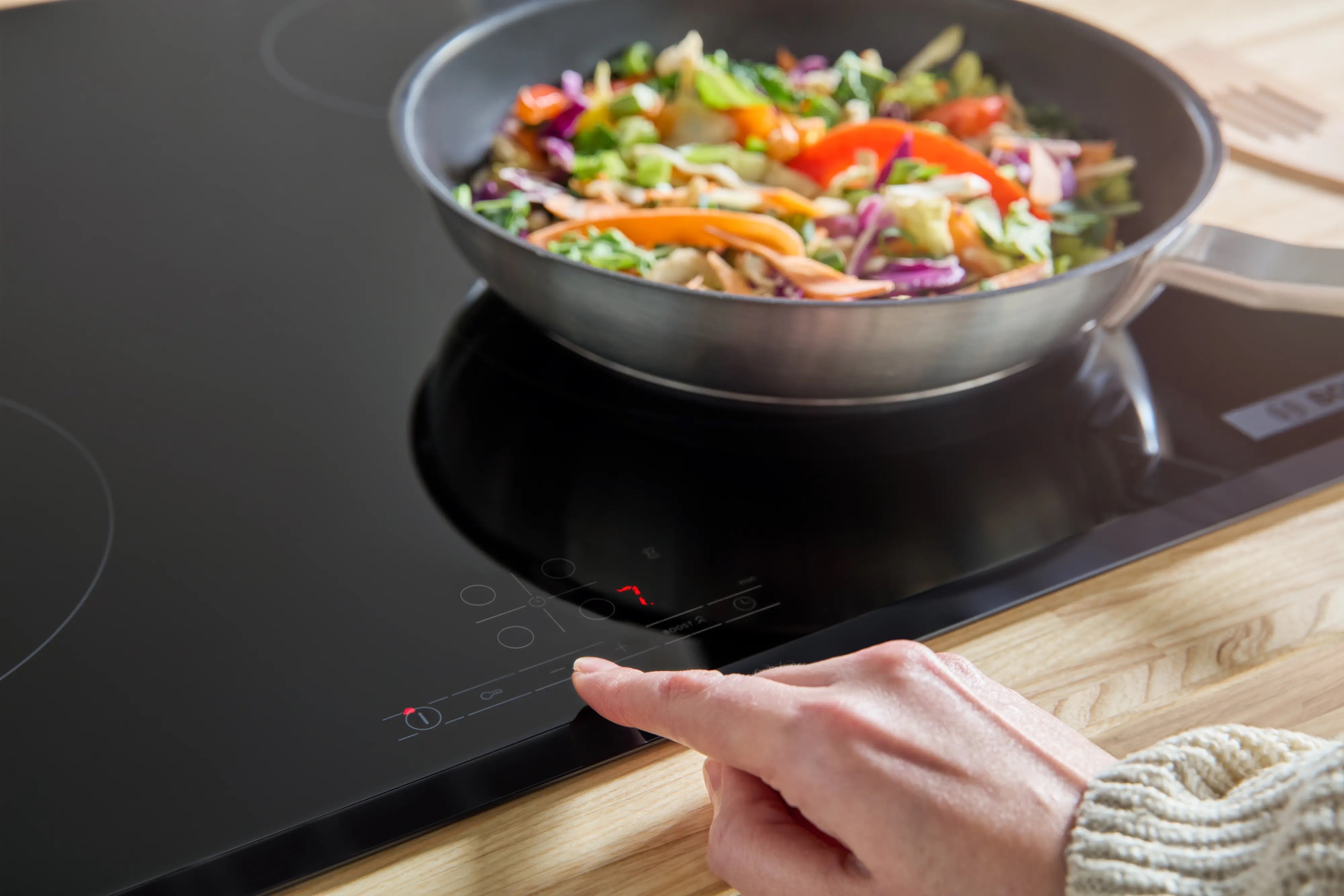 Bosch Series 4 Induction hob 60 cm surface mount without frame - PIE631BB5E