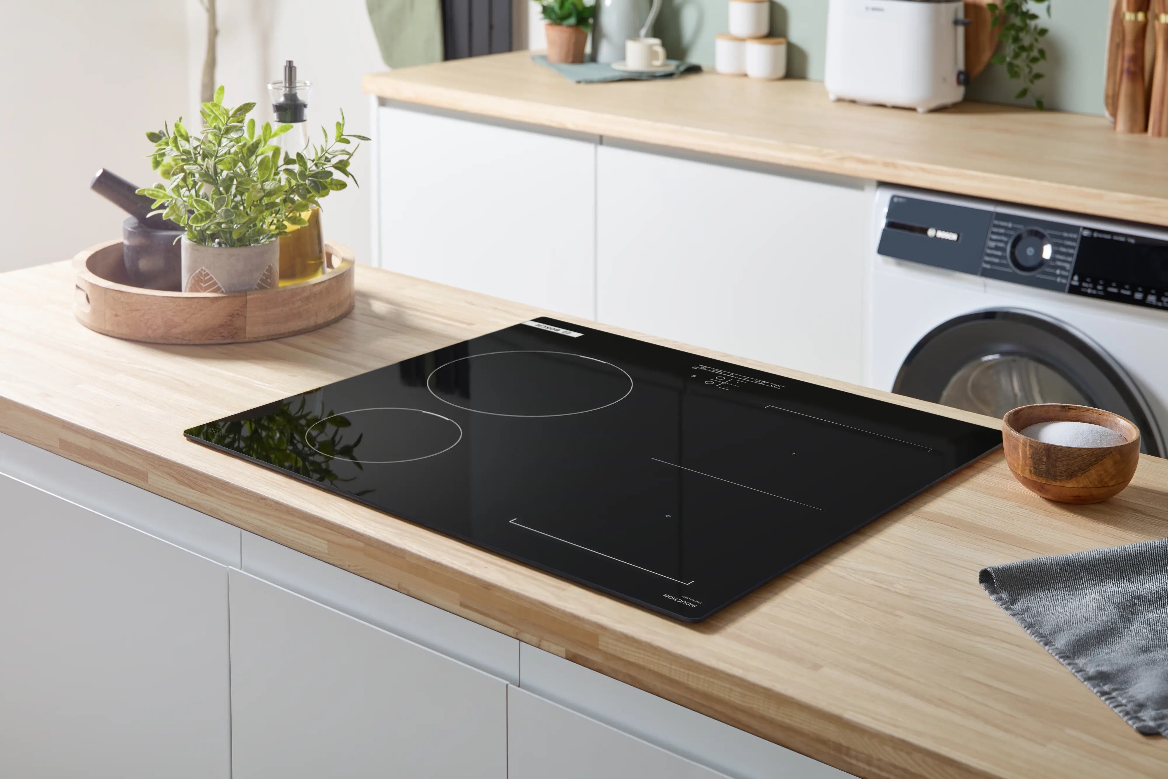 Bosch Series 4 Induction hob 60 cm surface mount without frame - PWP611BB5B