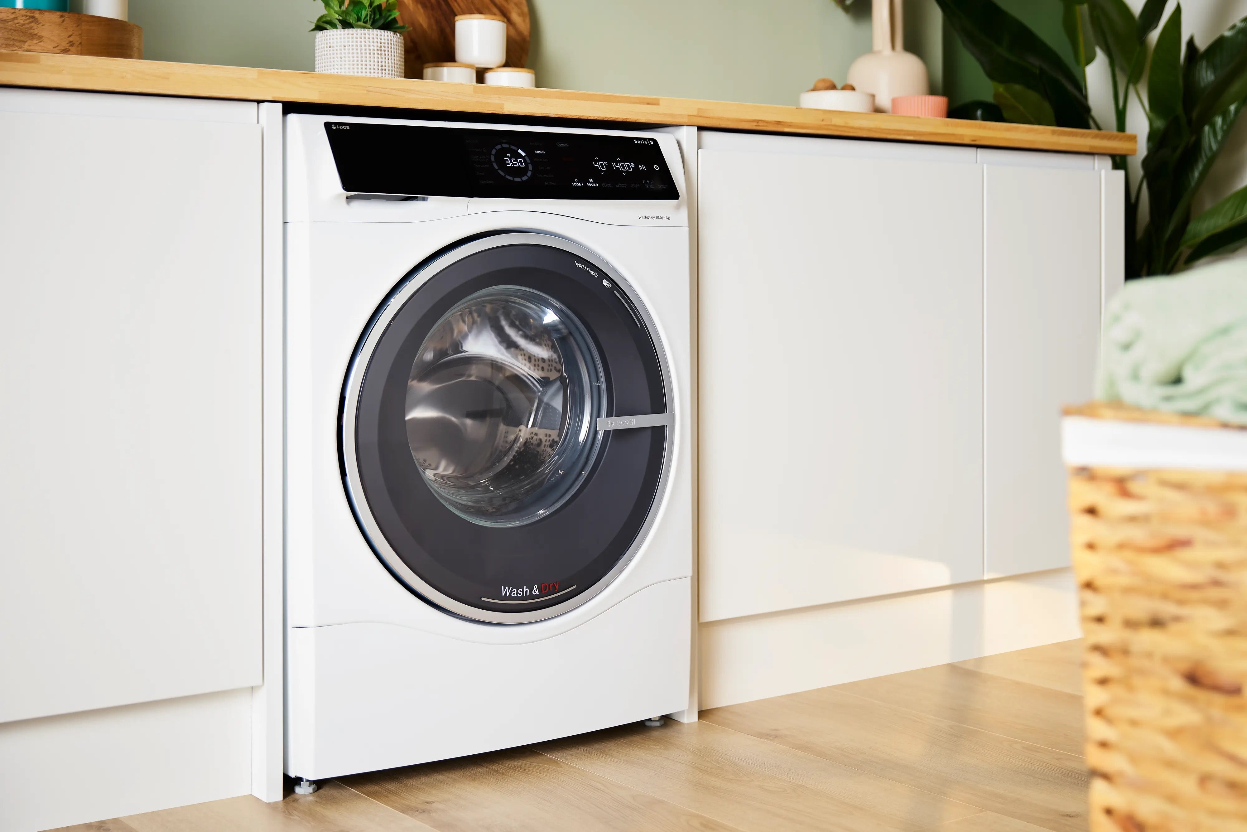 Bosch Series 8 Washer dryer 10.5/6 kg max. 1400 rpm - WNC25410GB