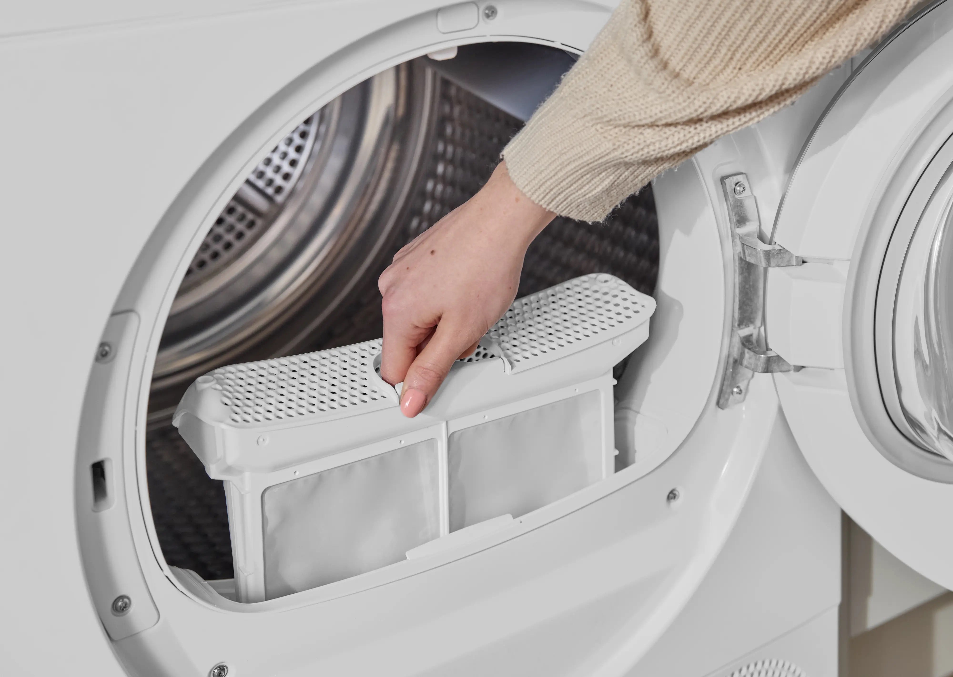 Bosch Series 4 Heat pump tumble dryer 8 kg - WTH85226GB