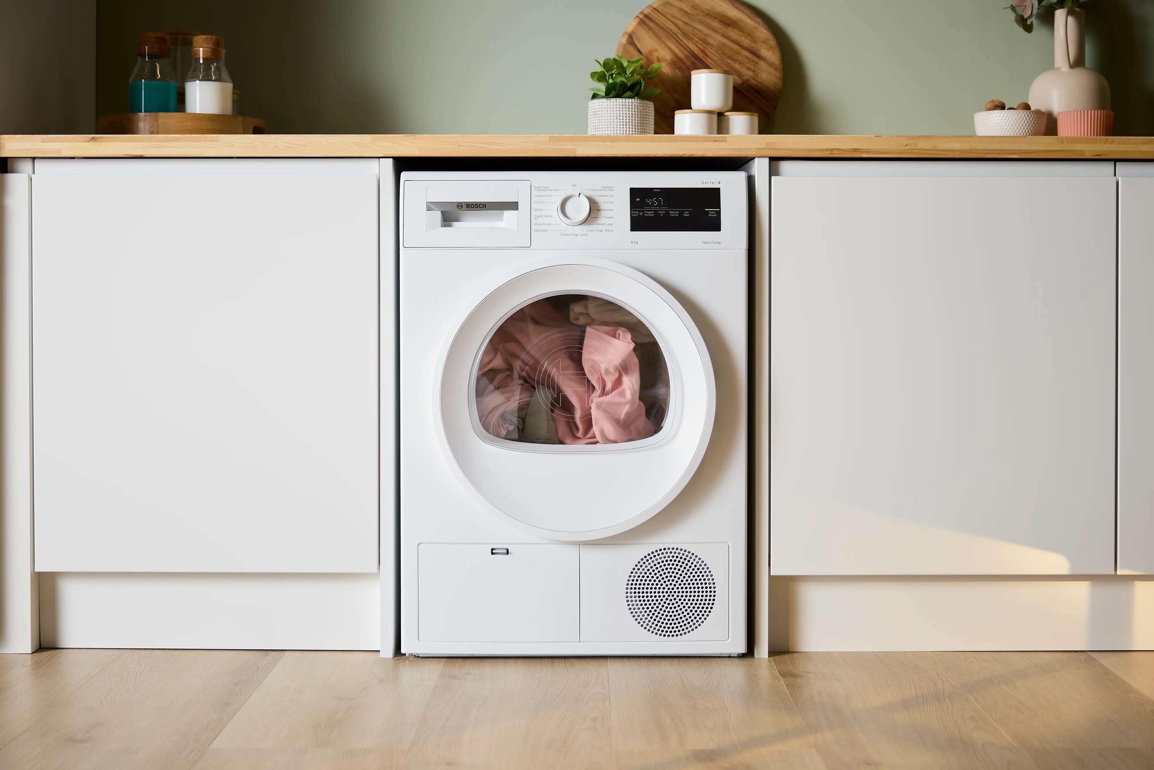 Bosch Series 4 Heat pump tumble dryer - WTH85225GB