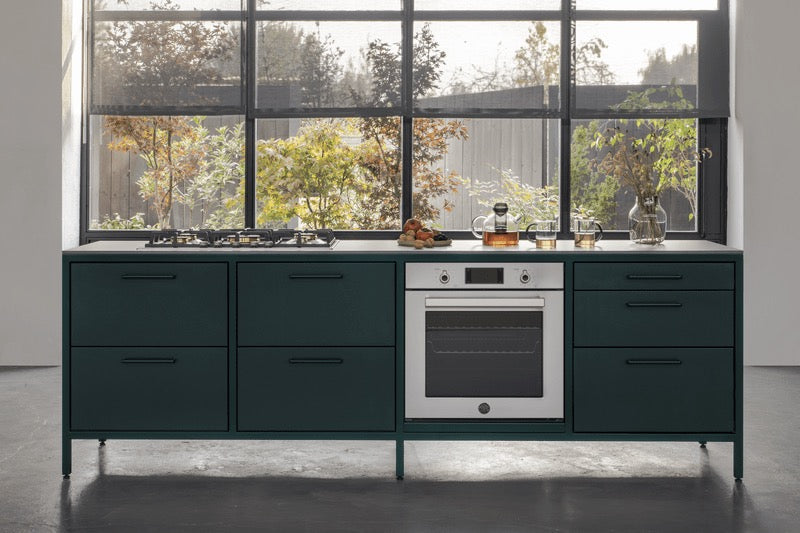 Bertazzoni 60cm Electric Built-in Oven, TFT display, total steam Professional Series - F6011PROVT