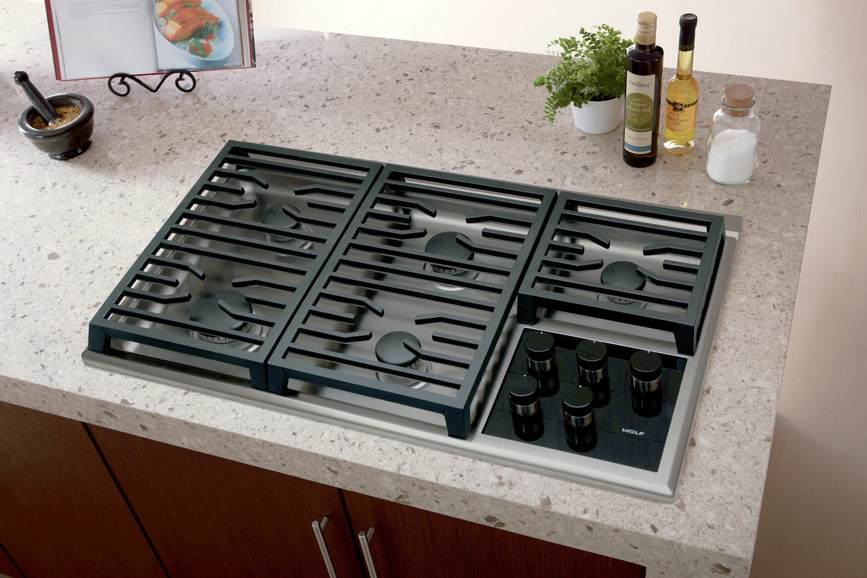 Wolf Transitional Gas Cooktop 2 ICBCG365T/S