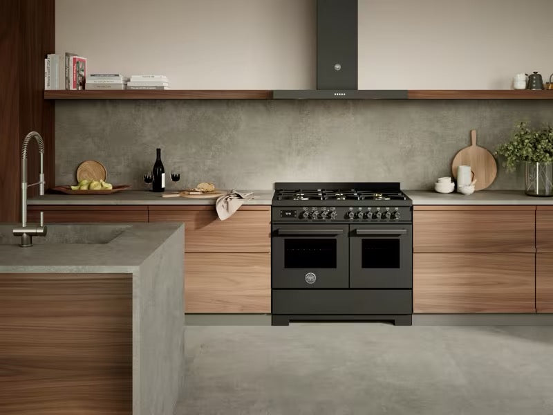 Bertazzoni Professional Series 100 cm 6-burner electric double oven