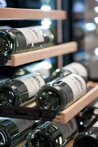 MQuvee Wine Cabinet - Velvet 100 Glass
