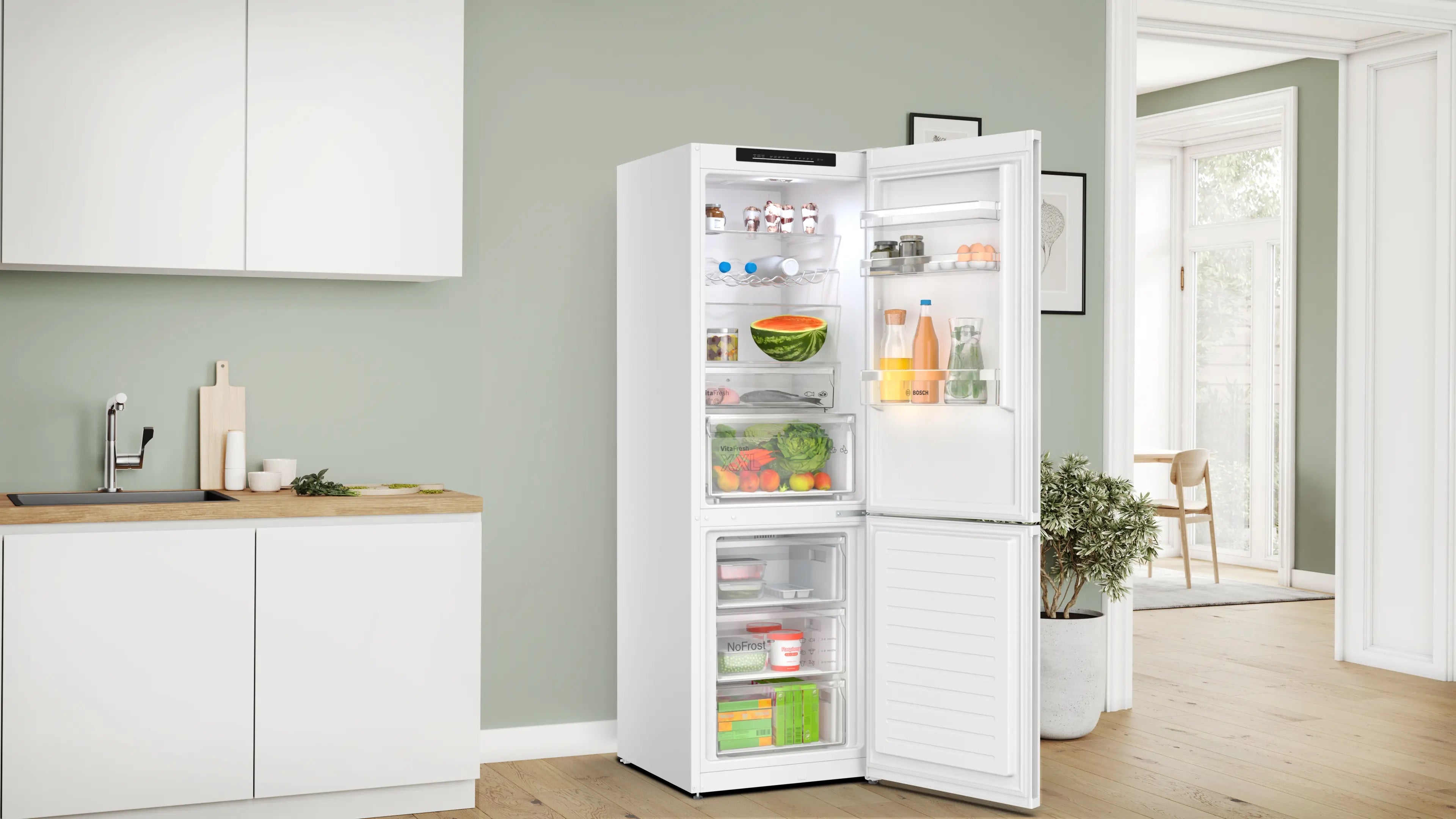 Bosch Series 4 Free-standing fridge-freezer White - KGN362WDFG