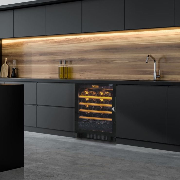 EuroCave Small wine serving cabinet, multi-temperature, which can be built-in - Compact