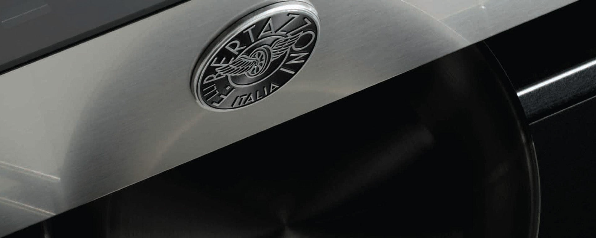 Bertazzoni 110 cm 6-burner electric triple oven Professional Series