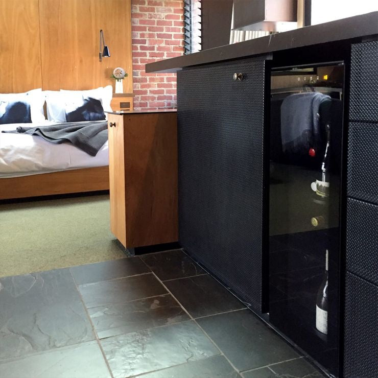 EuroCave 12-bottle wine bar - brings wine to the correct temperature and preserves open bottles
