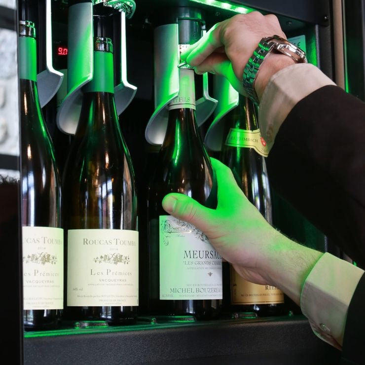 EuroCave 8-bottle wine bar - brings wine to the correct temperature and preserves open bottles