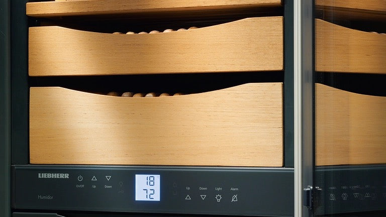 Liebherr ZKes 453 Humidor