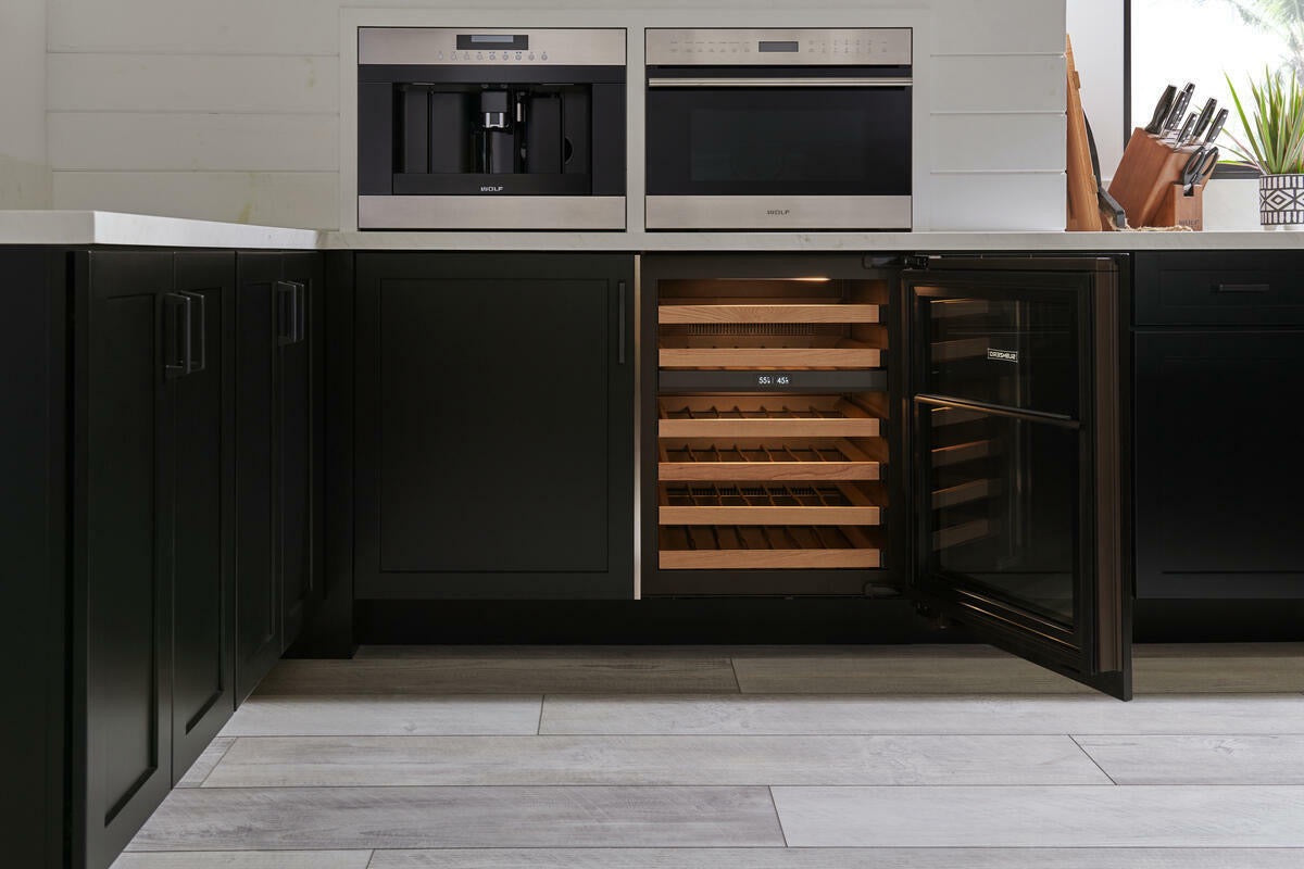 Sub-Zero Undercounter Wine Storage ICBDEU2450W