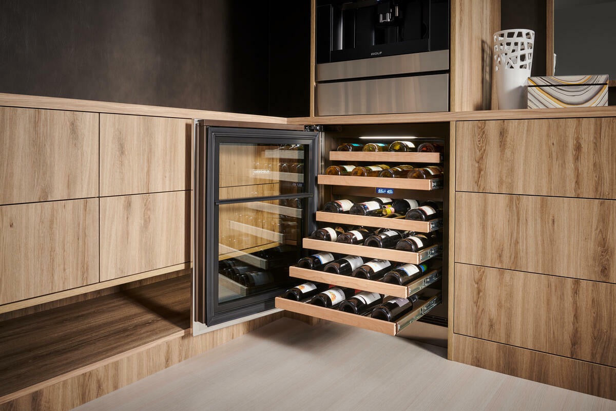 Sub-Zero Undercounter Wine Storage ICBDEU2450W