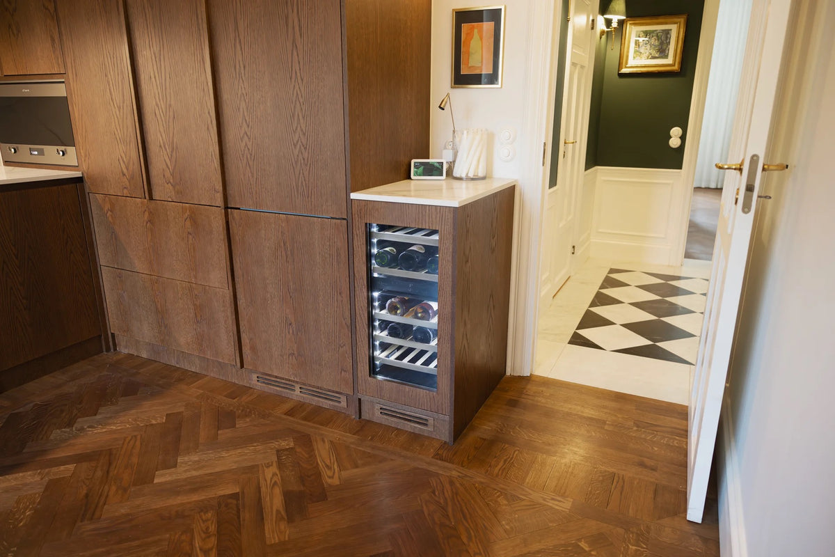 MQuvee Under-Counter Wine Fridge - WineCave Exclusive 780 40D Panel Ready