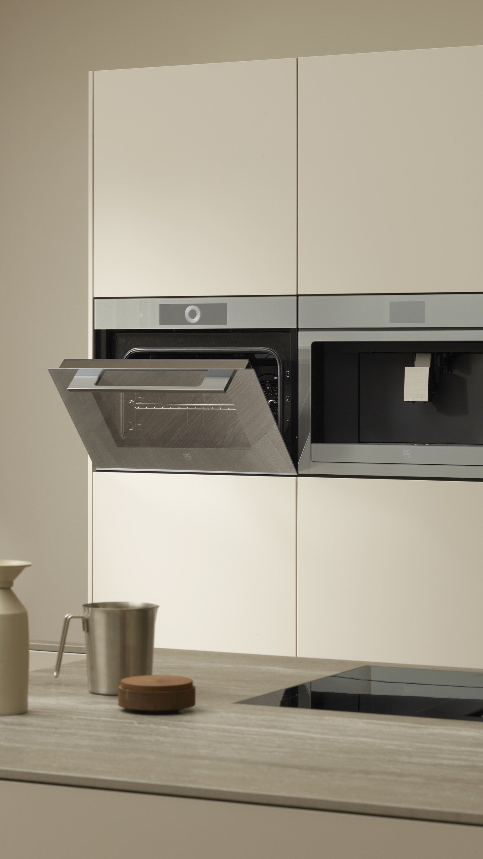 V-ZUG Combair V2000 60 Oven - CV260B
