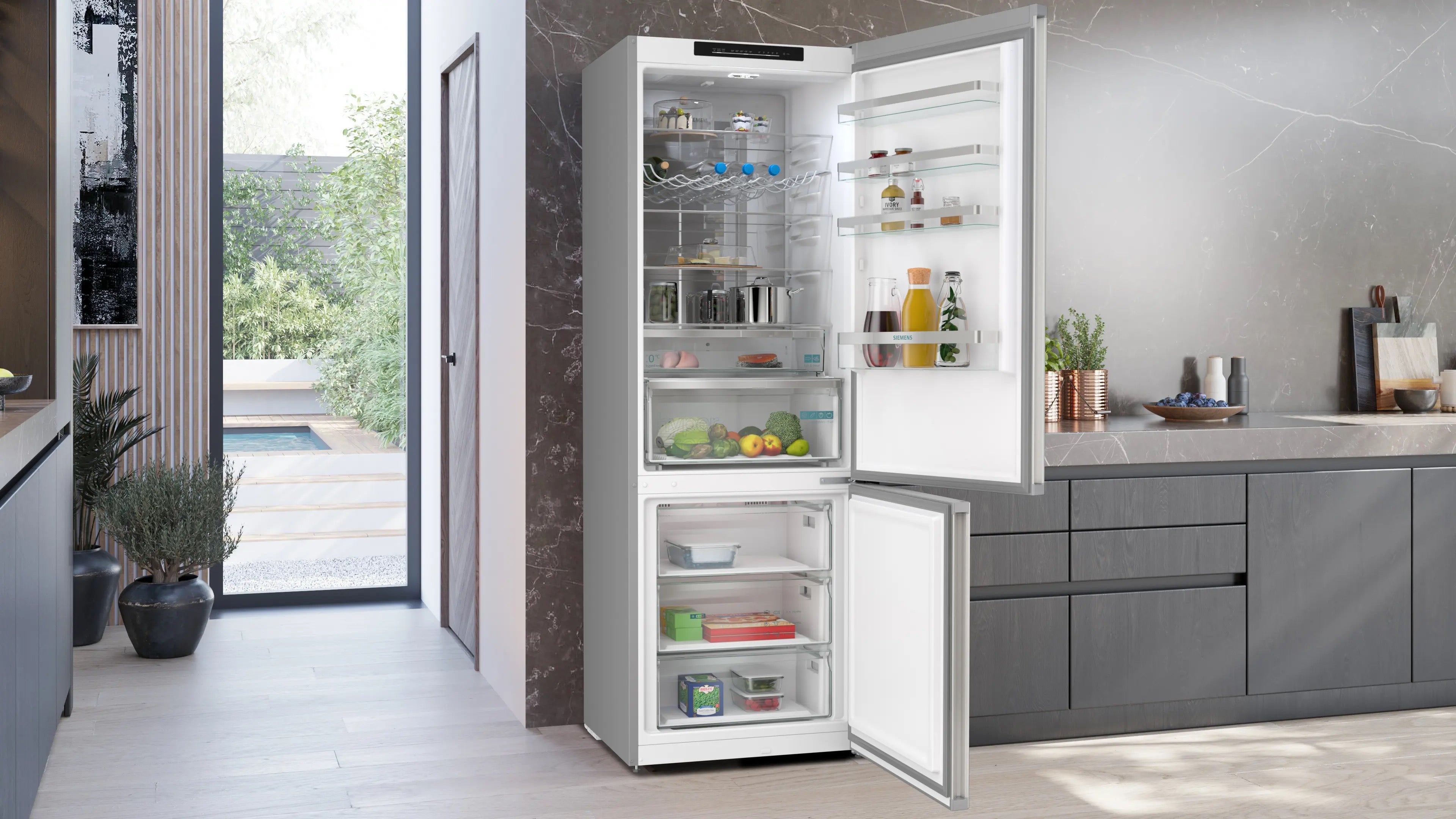 Siemens iQ300 Free-standing fridge-freezer with freezer at bottom 203 x 70 cm Stainless steel - KG49NVIBG