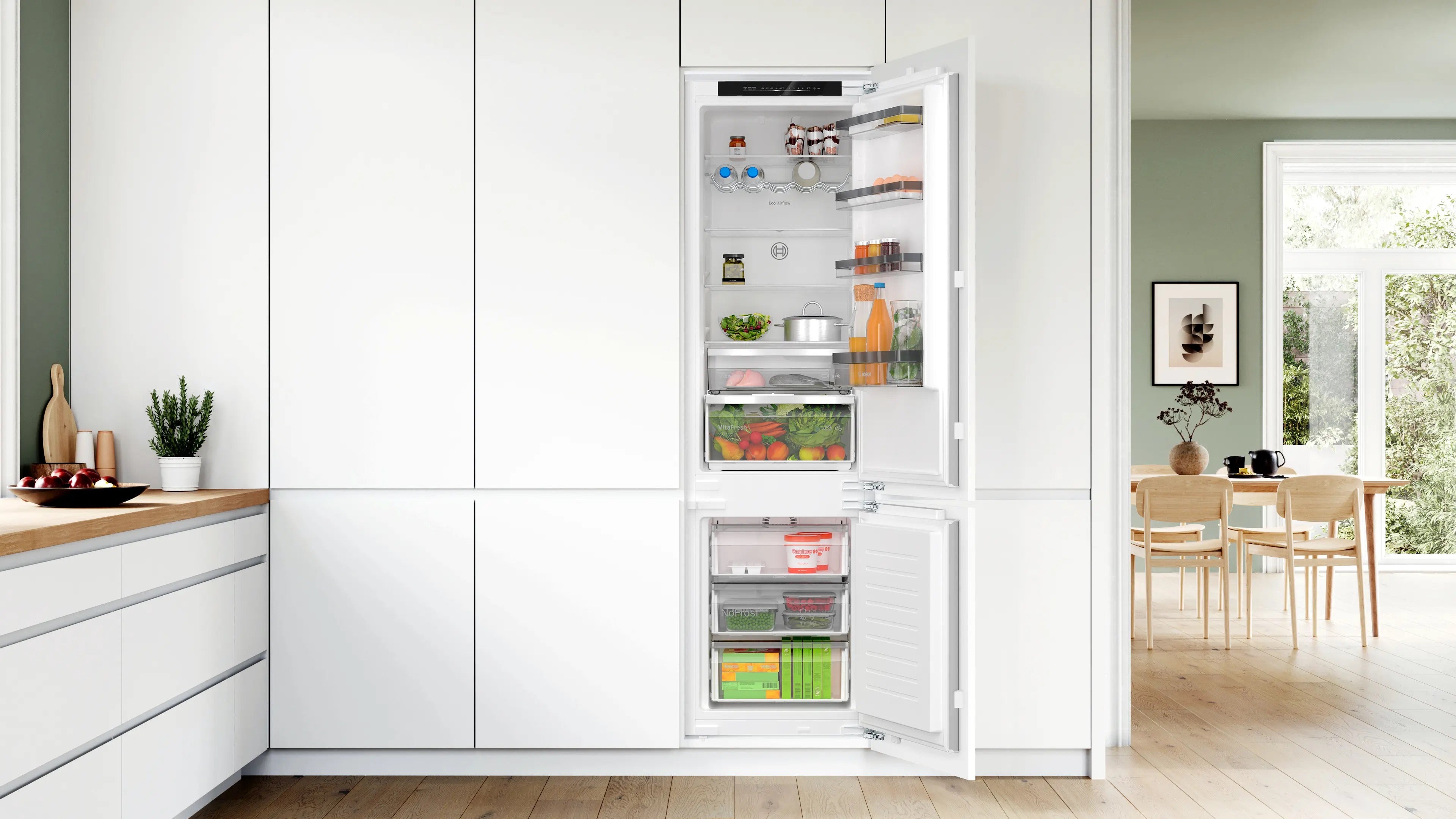 Bosch Series 4 Built-in fridge-freezer with freezer at bottom 193.5 x 55.8 cm - KIN96VFD0G