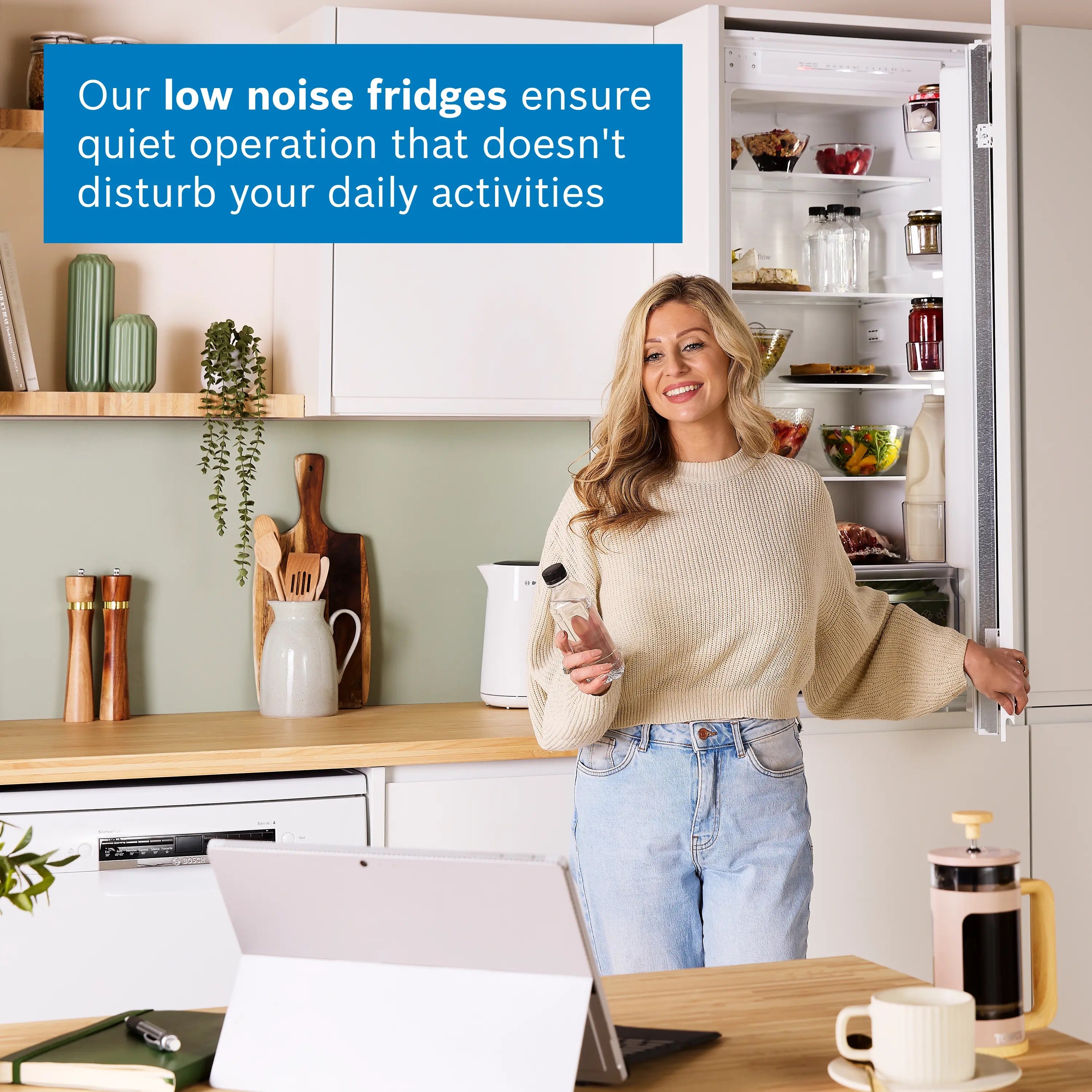 Bosch Series 2 Built-in fridge-freezer with freezer at bottom 177.2 x 54.1 cm - KIV87NSE0G