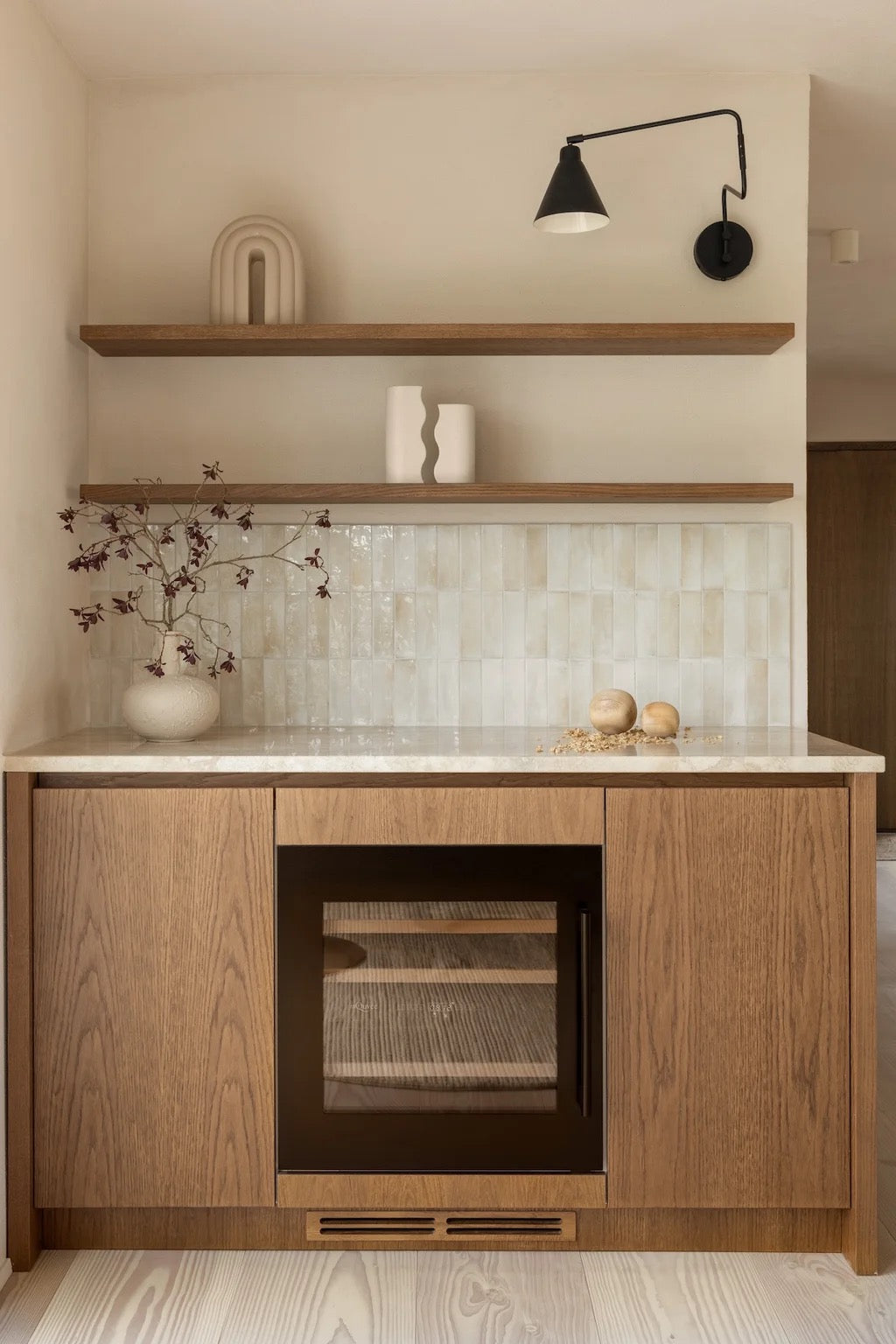 MQuvee Integrated Wine Fridge - WineKeeper 25D
