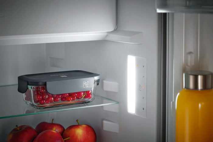 Miele KU7175D Built In Under Counter Fridge with Pull-Out Front Drawers