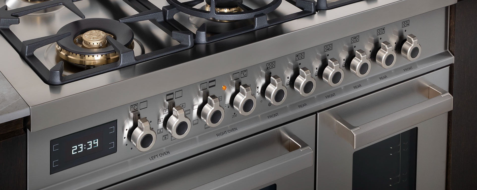 Bertazzoni 100 cm 6 burner electric triple oven Professional Series
