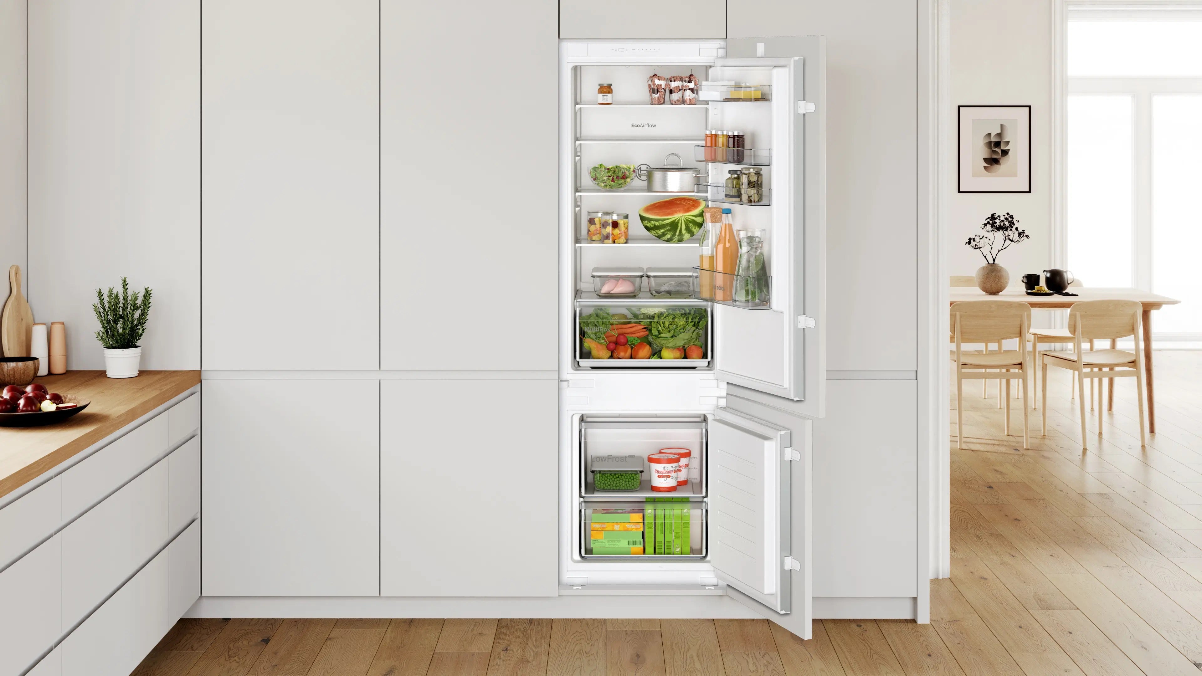 Bosch Series 2 Built-in fridge-freezer with freezer at bottom 177.2 x 54.1 cm - KIV87NSE0G
