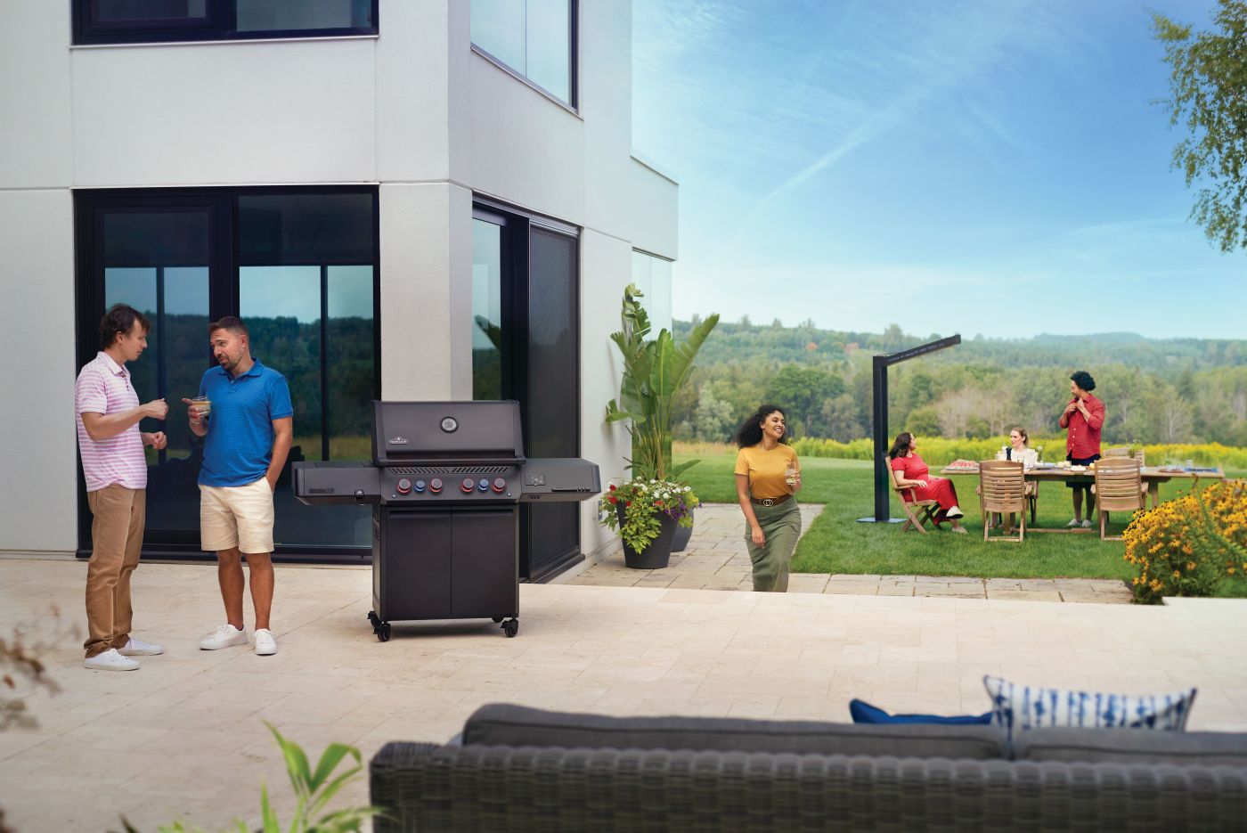 Phantom Prestige 500 Connected RSIB Grill | Matt Black Smart BBQ | Cast Stainless Steel Grids | Infrared Side Burner | Napoleon Grill UK | Caterbitz