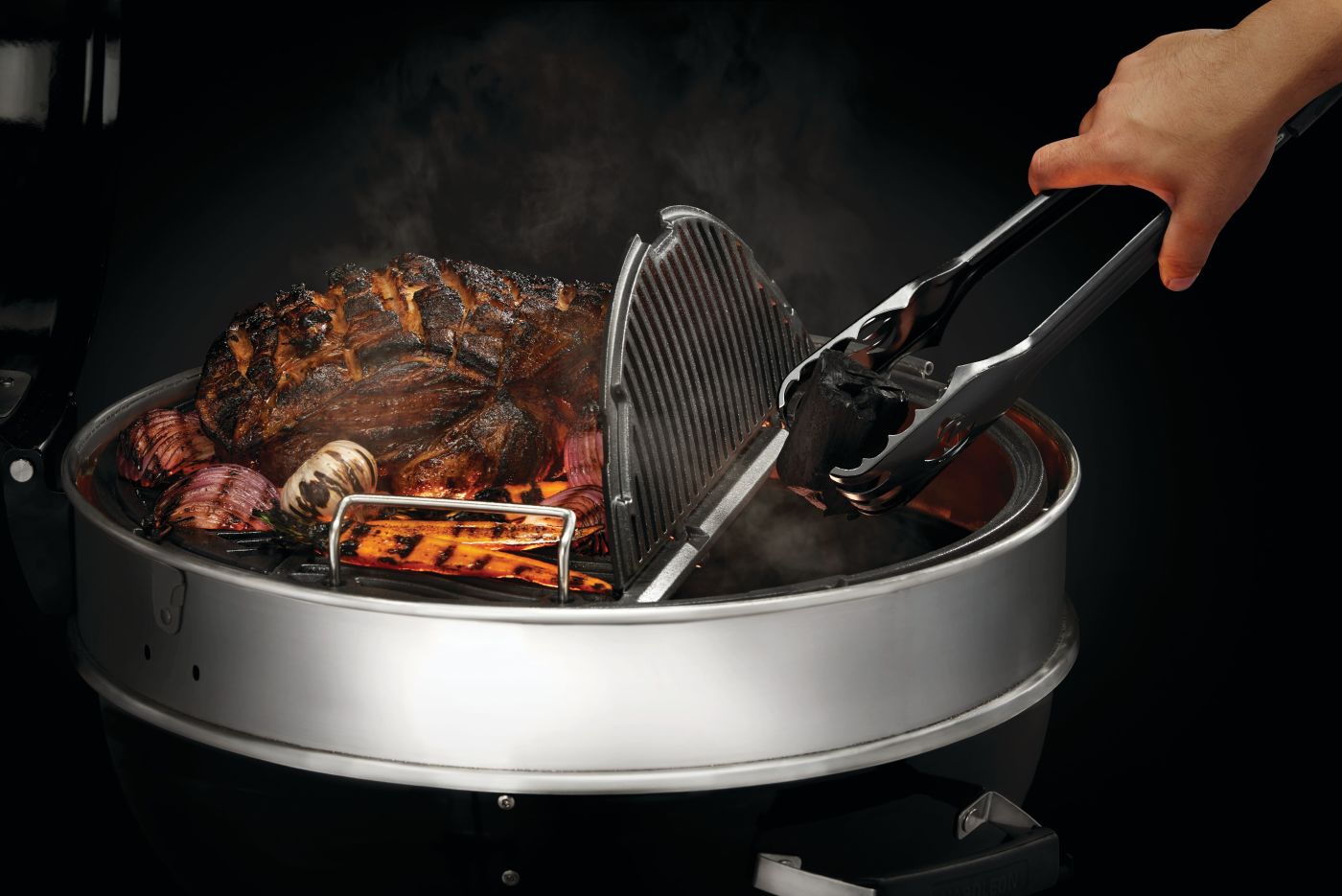 Professional 22 Charcoal Kettle | Cast Iron WAVE™ Grids | Rotisserie Ready | Vortex Heat Management | Porcelain Steel Body | Outdoor Charcoal Grill UK | Caterbitz