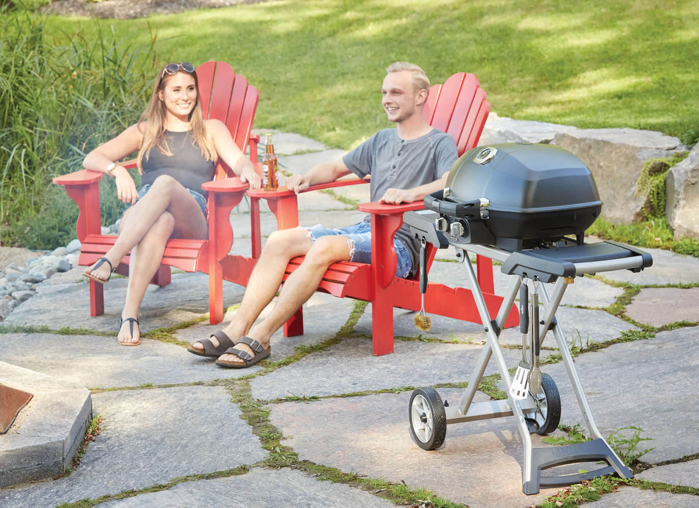 TravelQ PRO285X | 2 Burner Portable Propane Gas Grill | WAVE Grids | Folding Scissor Cart | Caterbitz UK