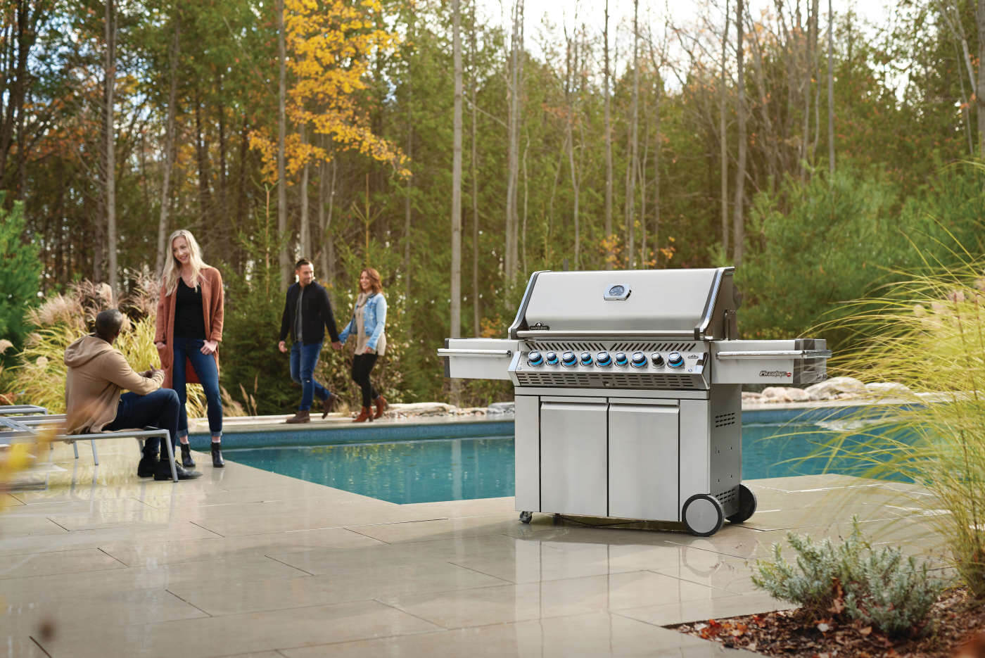 Prestige PRO 665 RSIB Gas Grill | Stainless Steel BBQ | Infrared Side Burner | Infrared Rear Burner | Napoleon Grill UK | Caterbitz