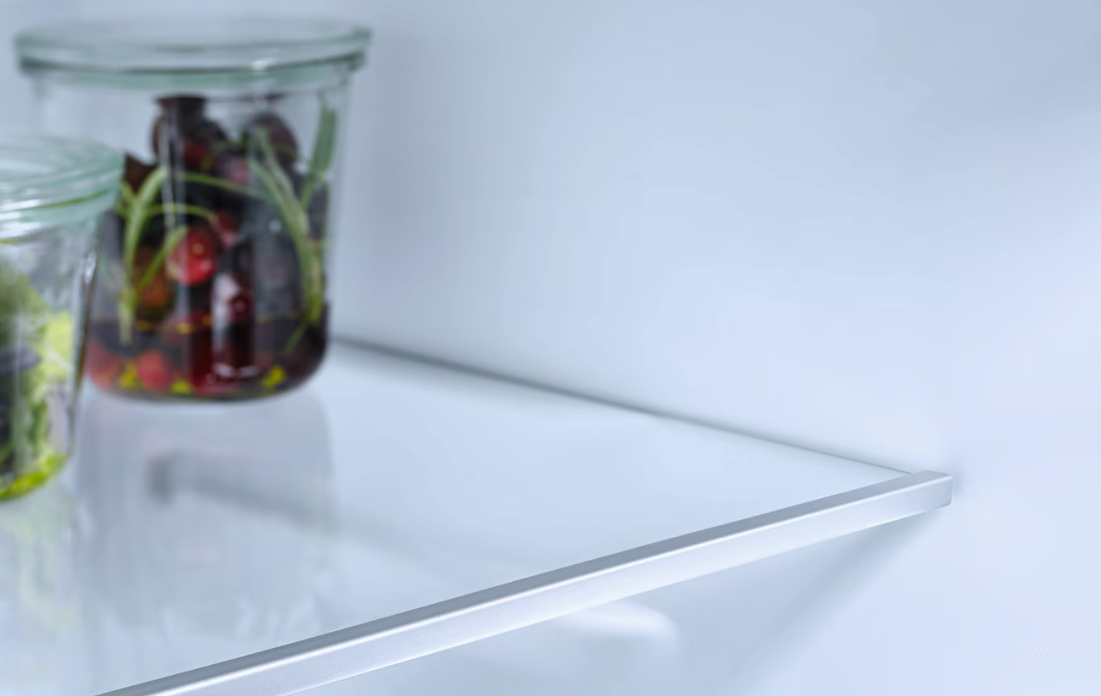 Miele Built-in fridge-freezer, 178 cm niche height Silver KDN 7724 E Active